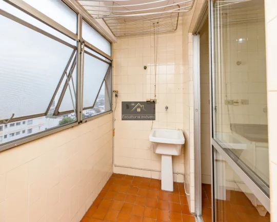 Imagem BROOKLIN EXCELENTE LOCALIZAÇÃO APARTAMENTO 49,69 M 60 METROS DA AV. BERRINI 1 DORMITÓRIO SALA 2 AMBIENTES COZINHA ESPAÇOSA LUZ NATURAL 1 VAGA GARAGEM