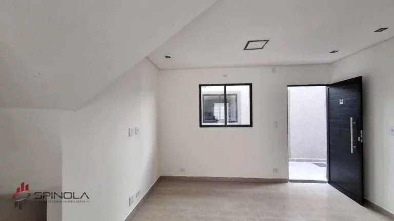 Imagem Casa com 2 dormitórios à venda, 55 m² por R$ 310.000,00 - Maracanã - Praia Grande/SP