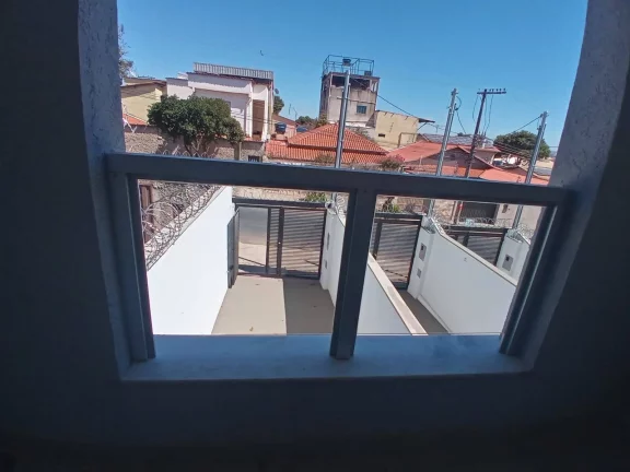 Imagem casa geminada, 2 suítes, 1 varanda,1 lavabo, 1 garagem