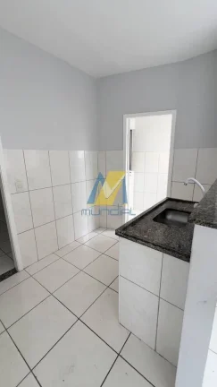 Imagem Kitnet Sobreloja prática - cabe no seu bolso! - transporte publico na porta