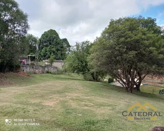 Imagem Linda chácara a venda com lago e pomar em Jundiaí/SP