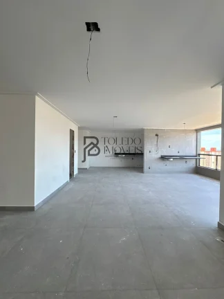 Imagem Lançamento de 3 Dormitórios com suítes no bairro Canto do Forte - Praia Grande