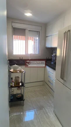 Imagem Com certeza esse imóvel cabe no seu bolso, casa a venda no Jardim presidente, imóvel de 3 Dormitórios, com cozinha planejada, ar condicionado na sala e nos quartos, 1 vaga de garagem coberta com portão automático aqui bem localizado no Jardim Presidente, 