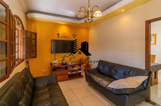 Imagem Casa à Venda 3 Quartos Bairro Alvorada - Contagem MG