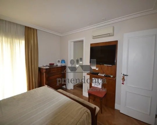 Imagem Apartamento estilo casa suspensa com muito charme e bom gostos, estilo Neo classico, novo de pouco u...
