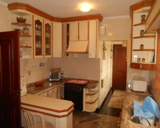 Imagem Apartamento à venda no Guarujá na Praia das Pitangueiras.