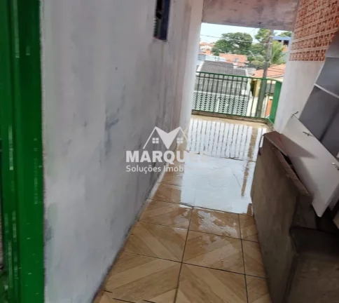 Imagem Imovel com 3 casas, terreno de 400m2