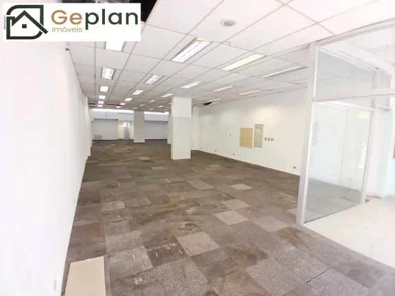 Imagem Excelente ponto comercial, de 230m com 2 banheiros, copa e área de serviço.