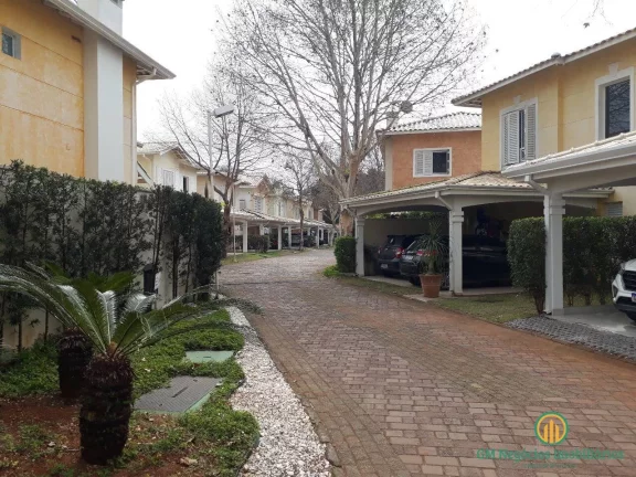 Imagem Linda Casa no cond. Reserva Granja Vianna - Jd. Passargada