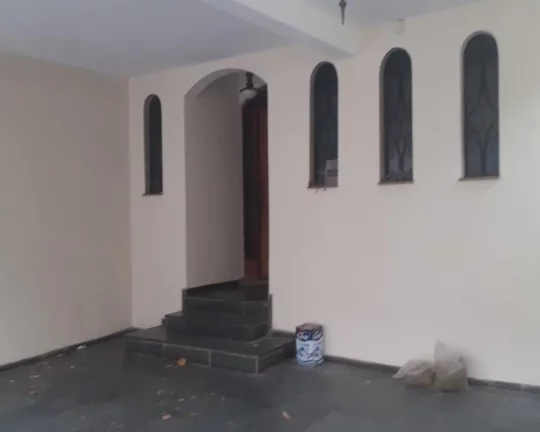 Imagem sobrado com 4 dormitórios, com jardim FL26