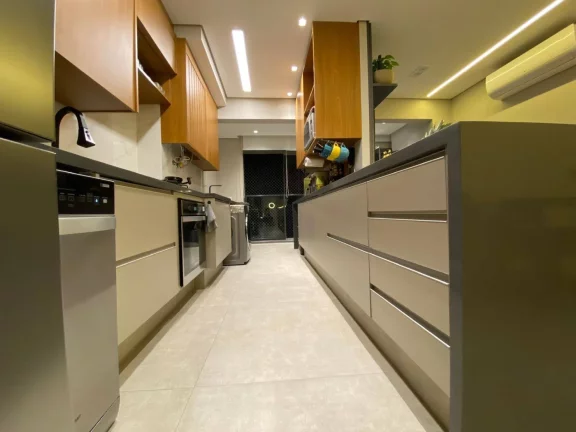 Imagem Apartamento todo reformado 73m² no Vila Yara sendo 3 Dormitórios