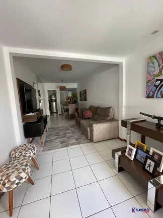 Imagem CASA À VENDA COM 3 QUARTOS, SENDO UM SUÍTE