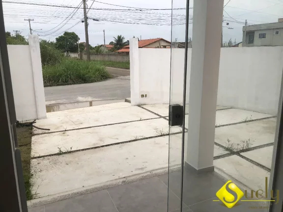 Imagem Lindo sobrado em terreno de esquina com dois quartos!