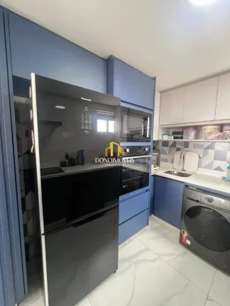 Imagem Apartamento Reformado no Condomínio Code - 3 Dormitórios, Andar Alto, Pronto para Morar