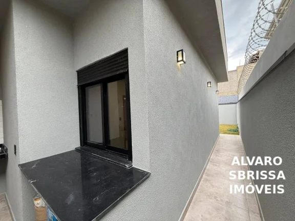 Imagem Casa com 2 dormitórios à venda, 70 m² por R$ 549.000,00 - Jardim Santa Marta III - Salto/SP
