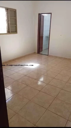 Imagem Casa para Venda em Limeira, Jardim Vista Alegre, 3 dormitórios, 1 suíte, 2 banheiros, 2 vagas