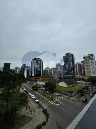 Imagem Apartamento á venda com 2 dormitórios no centro de Torres/RS