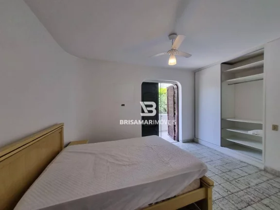 Imagem PITANGUEIRAS- UMA QUADRA DA PRAIA , LOCALIZAÇÃO ESPETACULAR , GARAGEM NO PRÉDIO , LAZER