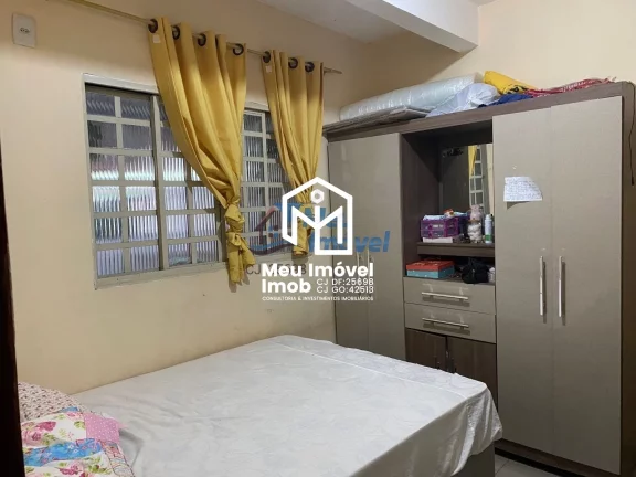 Imagem QR 305 Samambaia Sul Sobrado 5 Quartos Suíte 300m² Closet Área de Serviço