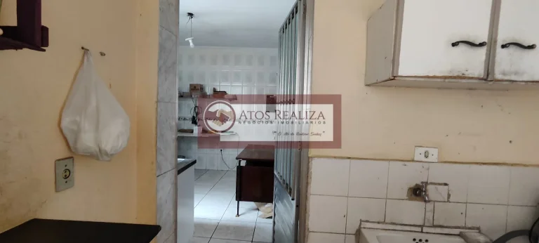 Imagem Sobrado em Veleiros SP: 110m², 4 dormitórios, 3 banheiros - Venda e Locação por R$580k