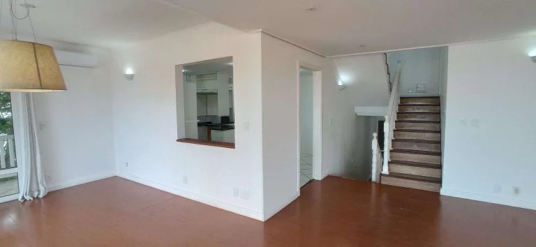 Imagem Casa com 5 dormitórios (4 suítes todas com banheira) à venda, 438 m² - Lagoa da Conceição - Florianópolis/SC