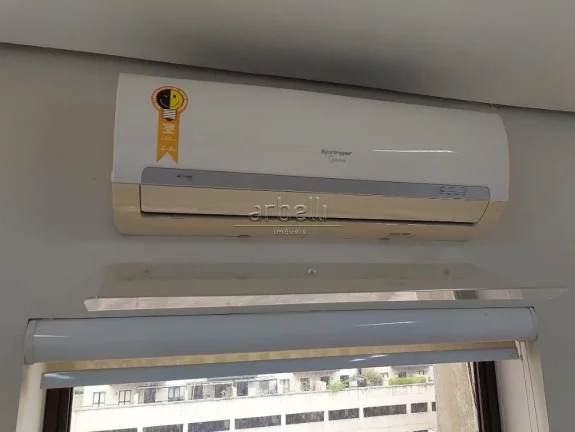 Imagem Sala comercial com 45 M², copa, 2 banheiros e 1 vaga de garagem. Linda e excelente sala, espaço fu...