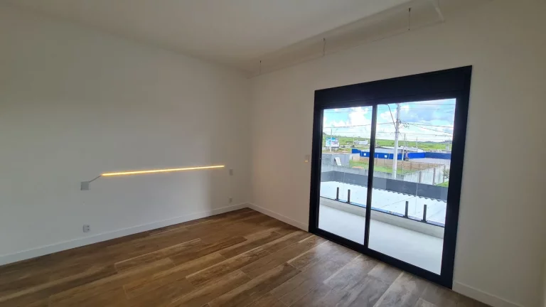 Imagem Casa com 3 dormitórios à venda, 260 m² por R$ 1.500.000,00 - Recanto dos Eucaliptos - São José dos Campos/SP