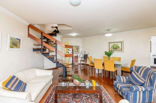 Imagem Cobertura no Brooklin: 278m² com Piscina Privativa e Quadra de Tênis