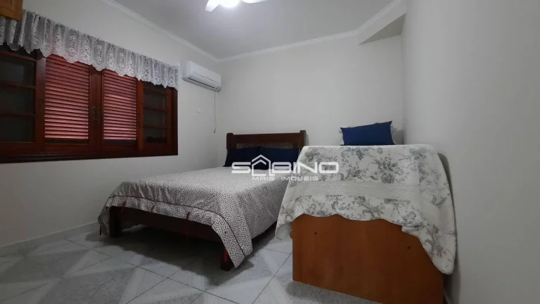 Imagem Casa para à venda na Riviera, com 4 dormitórios sendo 4 suítes, 402m² área útil 3 vagas