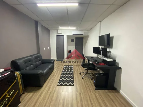 Imagem Excelente sala comercial no Centro de Niterói