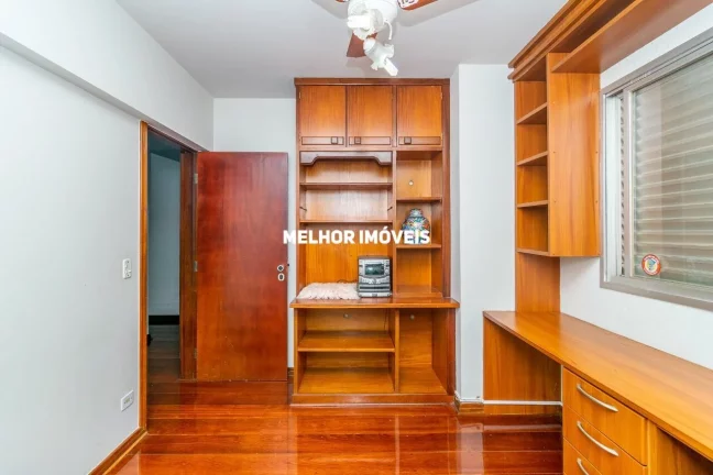 Imagem Apartamento a venda Ed La Corunã em Londrina - PR
