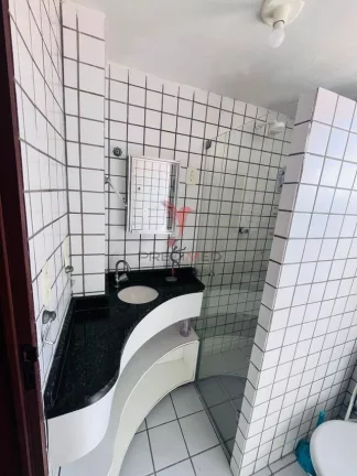 Imagem Oportunidade! Apartamento de 3 Quartos, 2 Vagas de Garagem em Manaíra