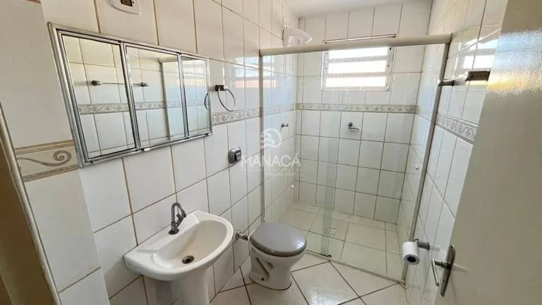 Imagem ️ Amplo apartamento, 3 quartos (1 suíte) 80 metros da praia do tabuleiro! área central