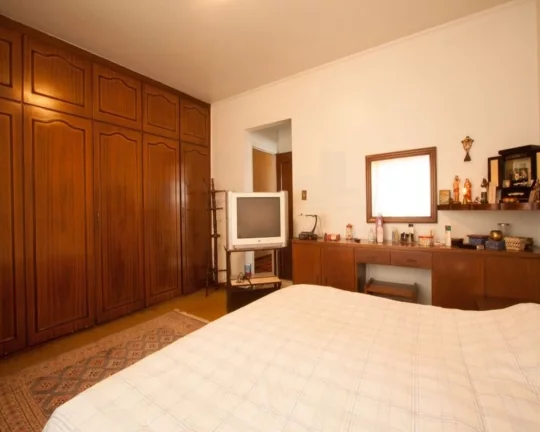 Imagem Belíssimo apartamento, ensolarado e ventilado, reformado, living , terraço, hall de distribuição...