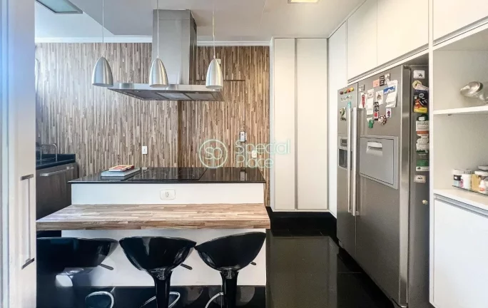 Imagem Apartamento com excelente reforma numa das melhores localizações do Jardim Paulista. Com espaços ...