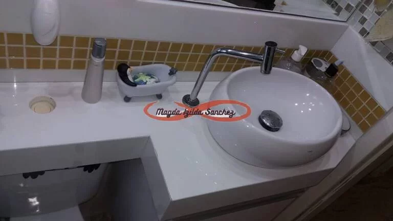 Imagem SOBRADO À VENDA NO JARDIM SÃO NICOLAU - Próximo ao 64º DP (400m)