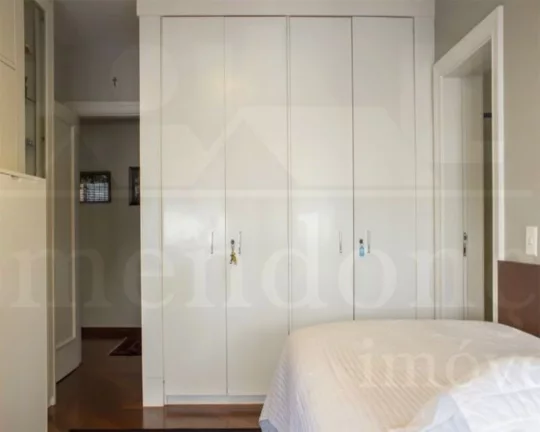 Imagem Higienópolis apartamento com 3 suítes e 3 vagas, 282 m2