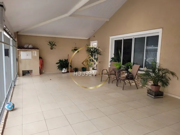 Imagem Casa térrea, 3 Dormitórios ( 1 suíte), Jardim das Indústrias, Sjc.