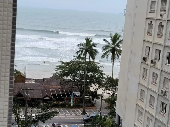 Imagem PITANGUEIRAS – NA QUADRA DA PRAIA COM MARAVILHOSA VISTA MAR, VAGA DE GARAGEM DEMARCADA NO PRÉDIO, 95 M² ÚTEIS, CONDONDOMÍNIO BAIXO.