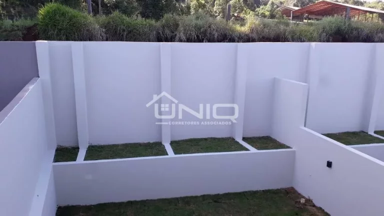 Imagem Sobrado Suíte e 2 Quartos La Salle