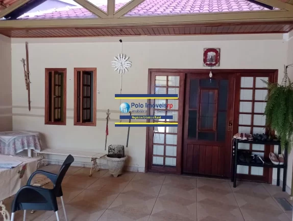 Imagem Casa residencial ou comercial R$ 750.000 com 4 dormitórios, 4 vagas de garagem - Pirassununga - São Paulo