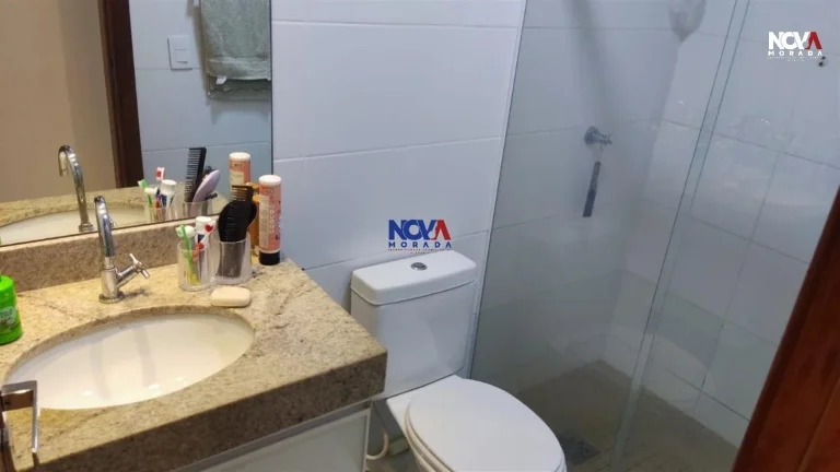 Imagem More hoje mesmo em um belo apartamento de 2 quartos com suíte a poucas quadras da praia de Itaparic...