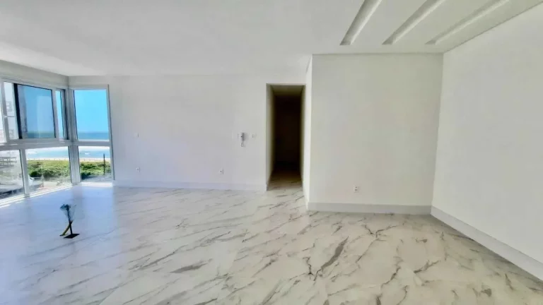 Imagem Apartamento com 3 dormitórios sendo 1 suíte e 2 vagas de garagem na Praia Brava em Itajaí