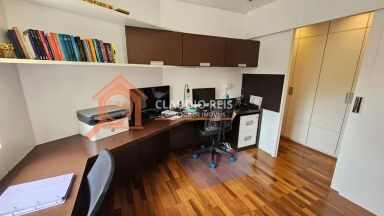 Imagem Apartamento com 4 Quartos à venda, 246m² - Jardim Marajoara