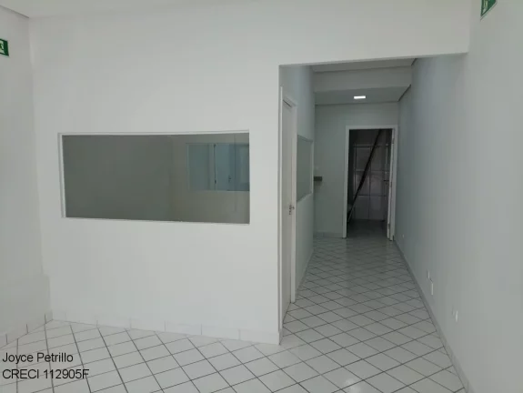 Imagem Excelente oportunidade de locação de um salão comercial no coração da cidade de Peruíbe!