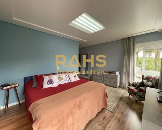 Imagem Linda casa com piscina e pista de skate no bairro São Marcos. Se tem algo que esse momento de pande...