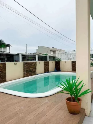 Imagem Casa geminada à venda em Passo de Torres, CENTRO, com 2 quartos