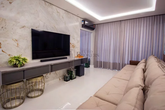Imagem Apartamento com 4 suítes à venda em frente a FG BIG Wheel