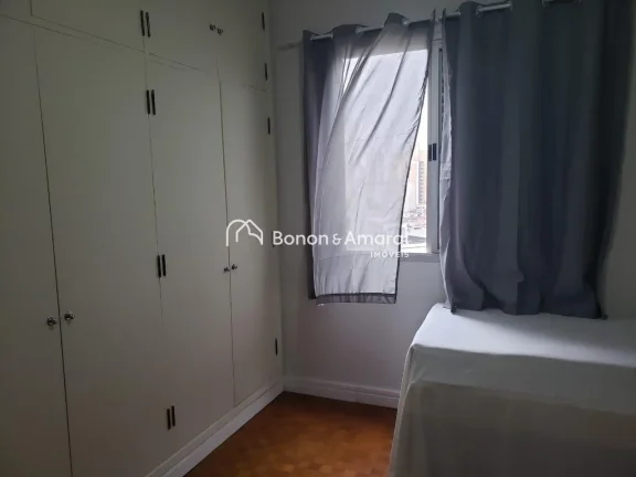 Imagem Este imóvel conta com dois dormitórios, dois banheiros, sala de estar integrada à sala de jantar,...