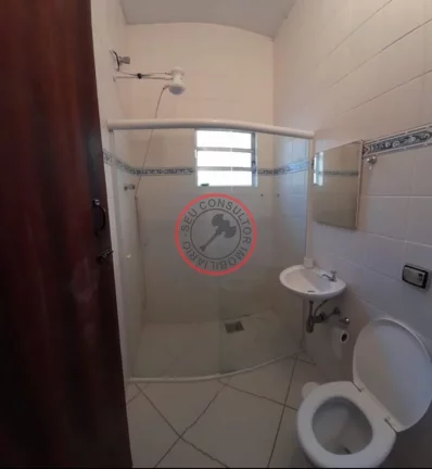Imagem CASA COM 4 QUARTOS AREA GOURMET ,1 FLAT INDEPENDENTE , LAVANDERIA, AMPLO JARDIM E ESTACIONAMENTO ,ACEITA PERMUTA DE IMOVEIS